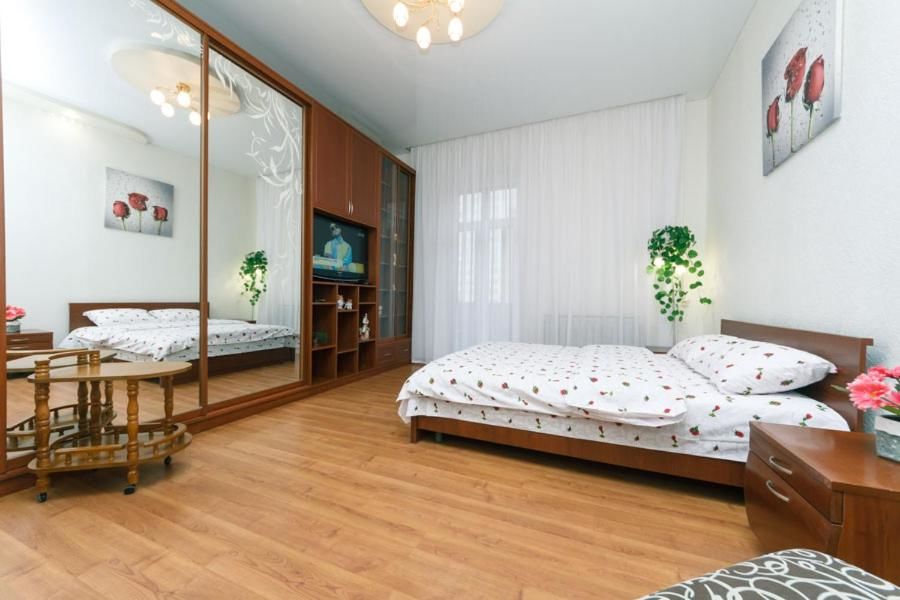 Апартаменты квартира Киев-6